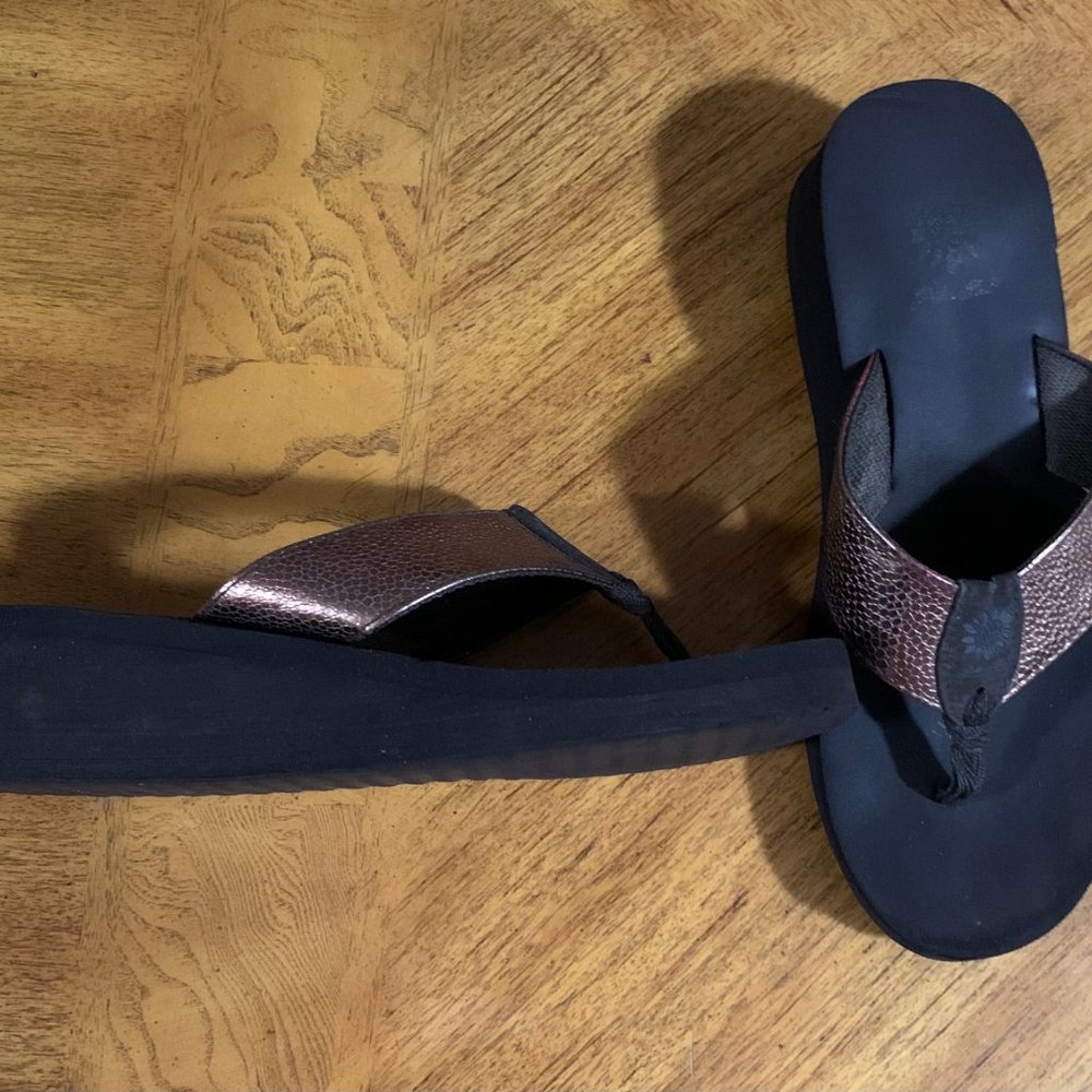 SOLD - Picture 2 of 3